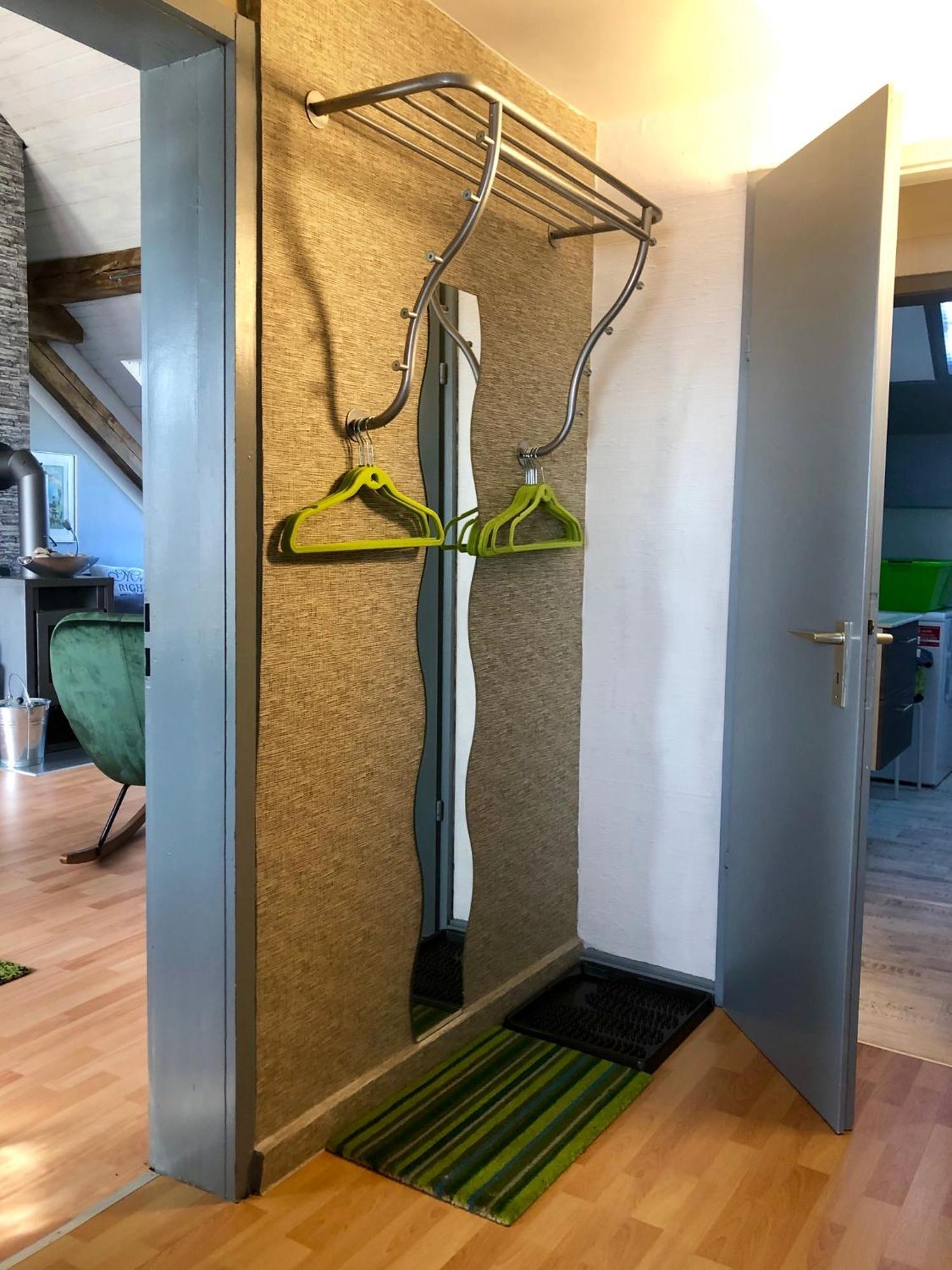 Hof Vierzehnender Im Hohen Venn - 70Qm Fachwerk-Studio - Grosses Wohn-Schlafzimmer Mit Dachterrasse Und Kaminofen - Separate Kueche - Perfekt Fuer Paare - Monschau - Eifel - Hunde Willkommen - Islandpferde Bagian luar foto