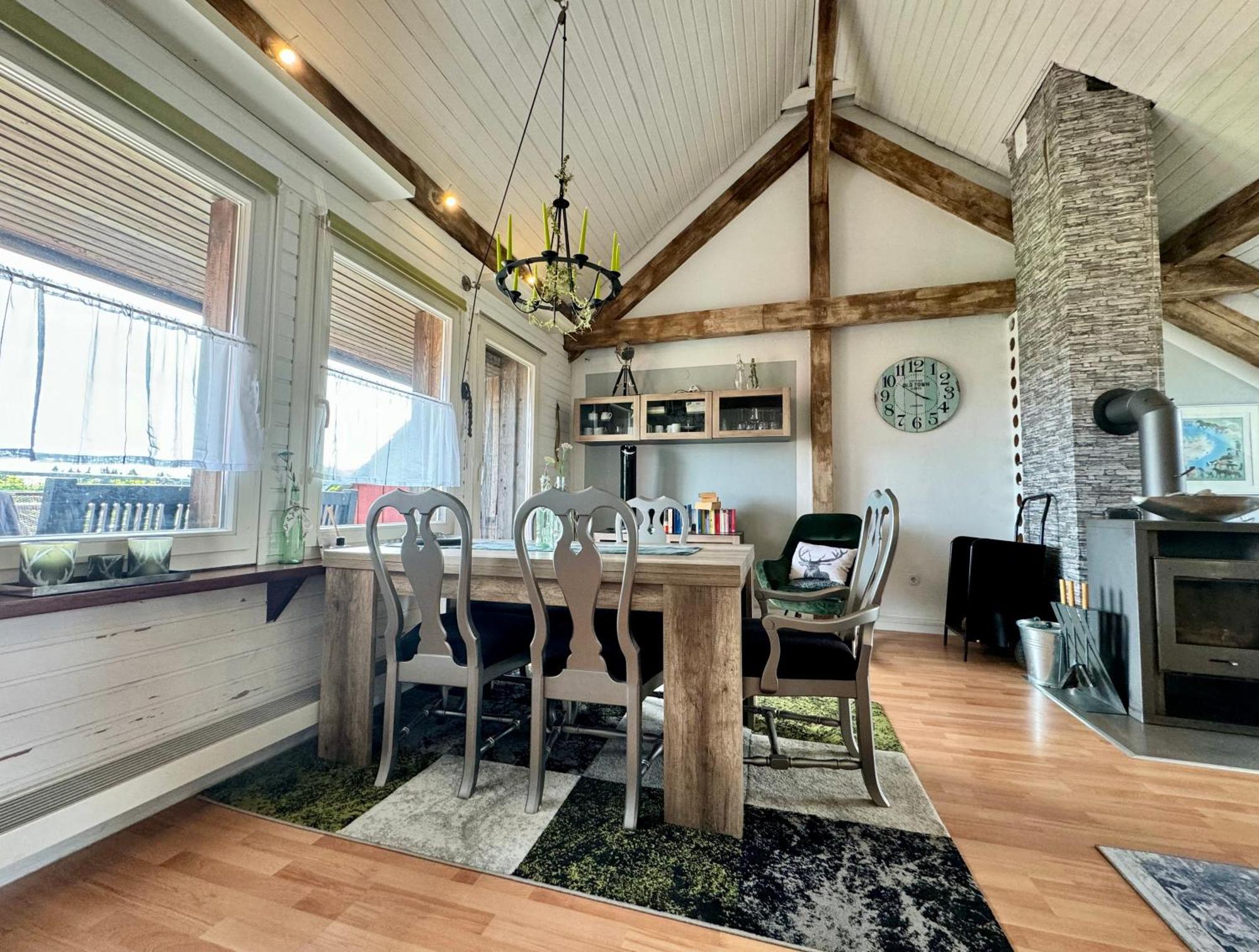 Hof Vierzehnender Im Hohen Venn - 70Qm Fachwerk-Studio - Grosses Wohn-Schlafzimmer Mit Dachterrasse Und Kaminofen - Separate Kueche - Perfekt Fuer Paare - Monschau - Eifel - Hunde Willkommen - Islandpferde Bagian luar foto
