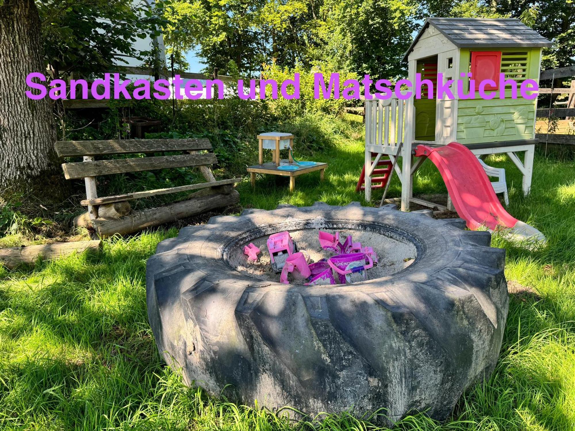Hof Vierzehnender Im Hohen Venn - 70Qm Fachwerk-Studio - Grosses Wohn-Schlafzimmer Mit Dachterrasse Und Kaminofen - Separate Kueche - Perfekt Fuer Paare - Monschau - Eifel - Hunde Willkommen - Islandpferde Bagian luar foto